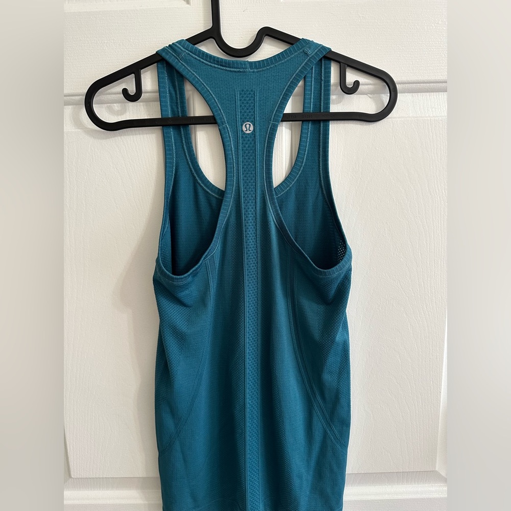 Teal, Lululemon Swiftly Tech tank top— Lululemon — size 4
